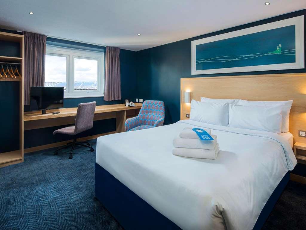 Travelodge Reading Whitley 객실 사진